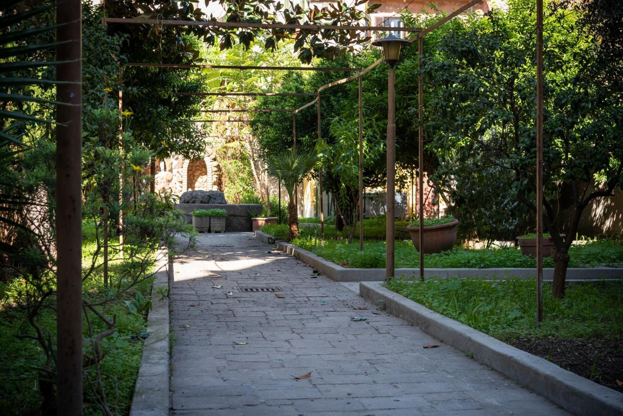 Residenza Leone XIII Hotel Rome Exterior photo